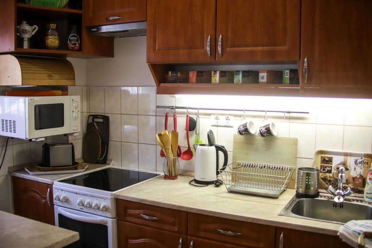 מישקולץ Dia Apartman מראה חיצוני תמונה