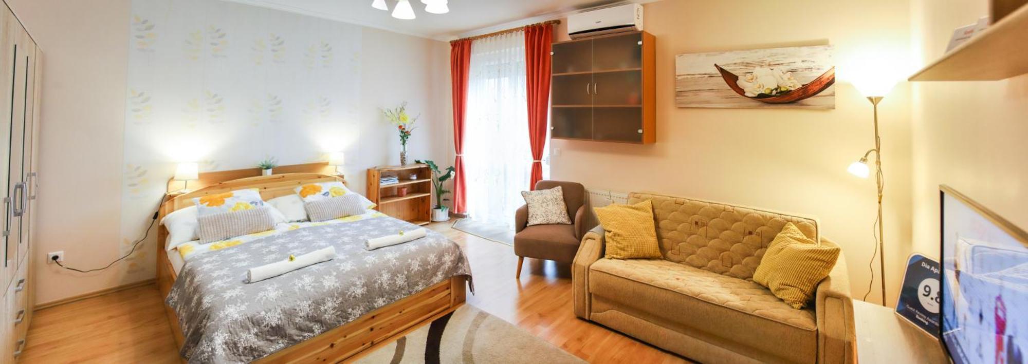 מישקולץ Dia Apartman מראה חיצוני תמונה