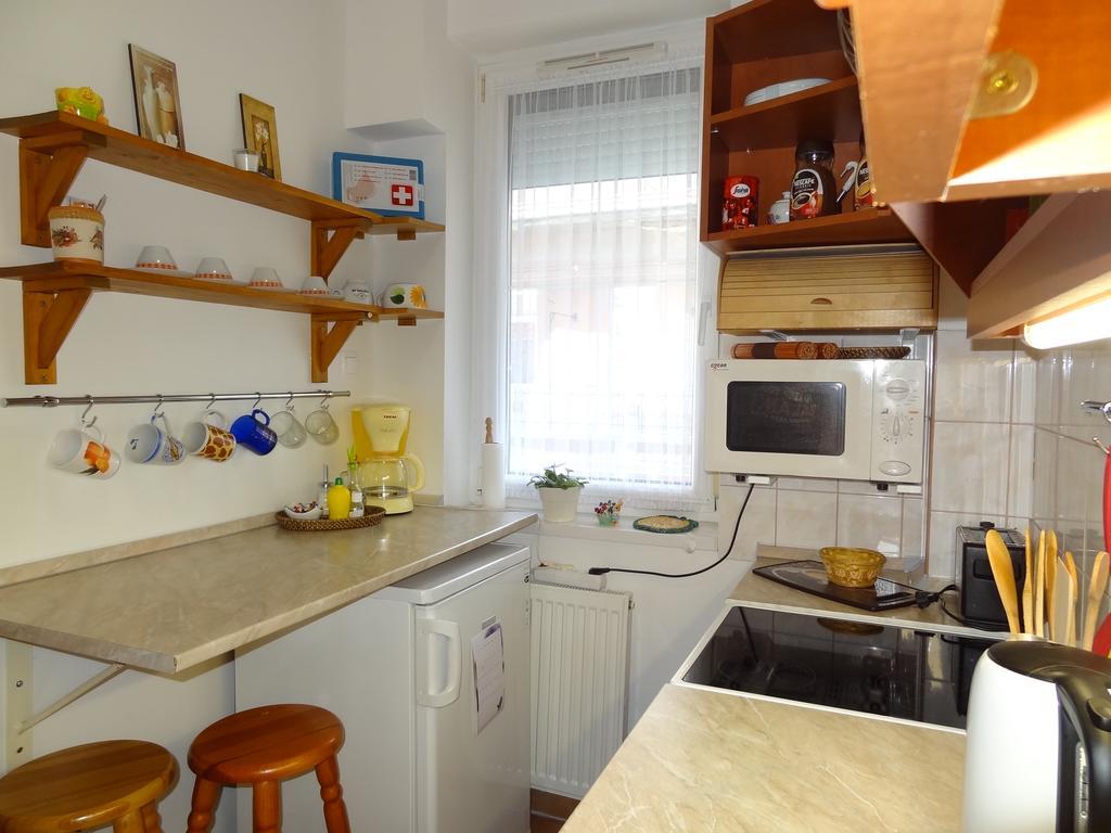 מישקולץ Dia Apartman חדר תמונה
